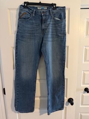 Classic Men's Blue Jeans -34/34